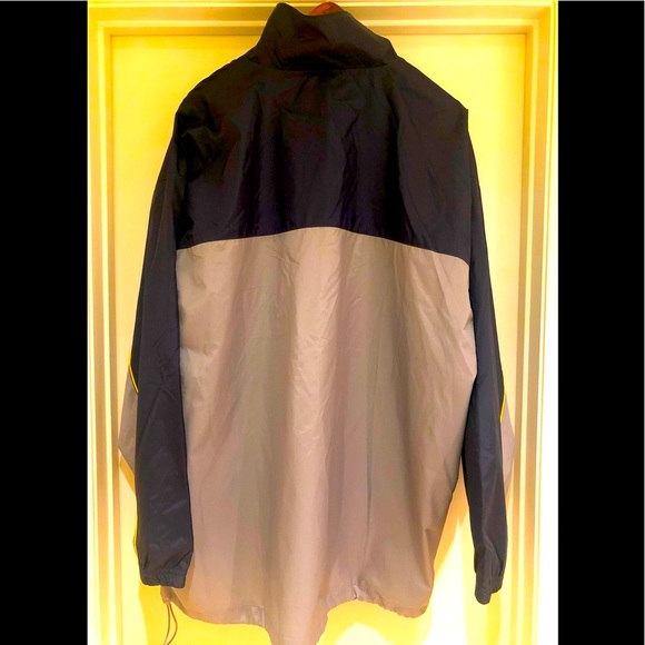 NEW FILA Gray & Black Wind Jacket-Size 2XB - Picture 2 of 8